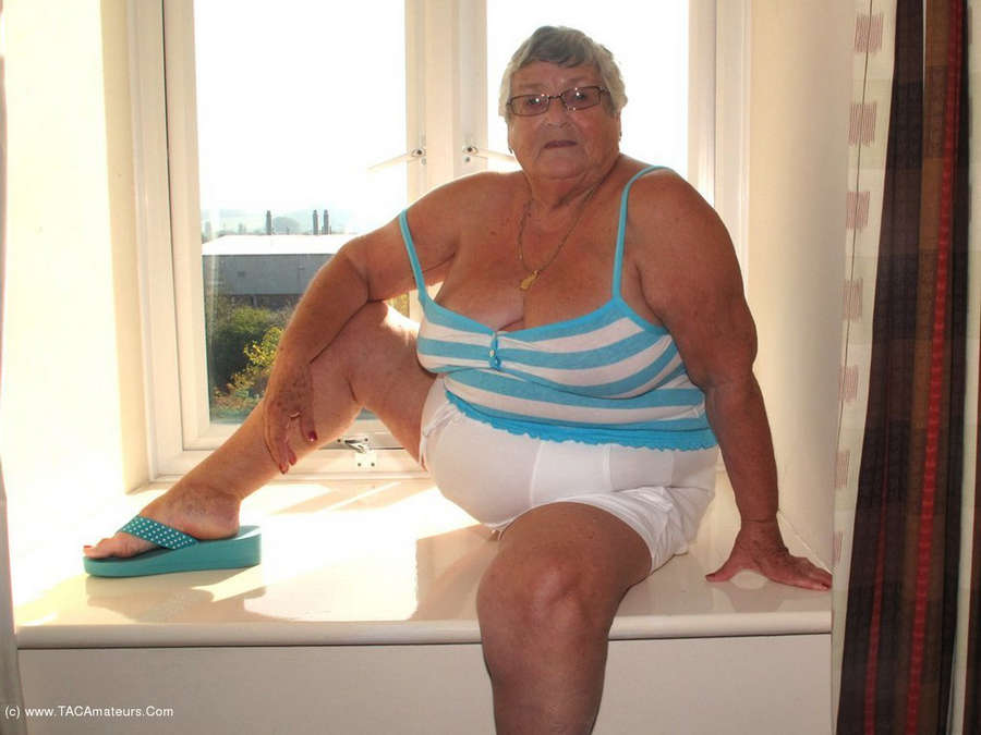 Fat Granny Shows Feet