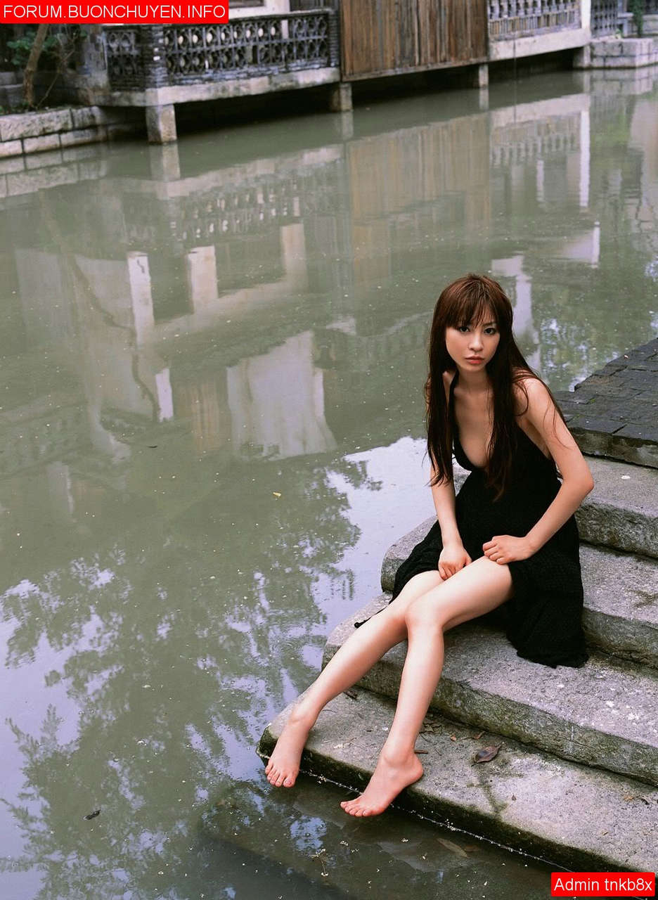 Megumi Nakayama Feet