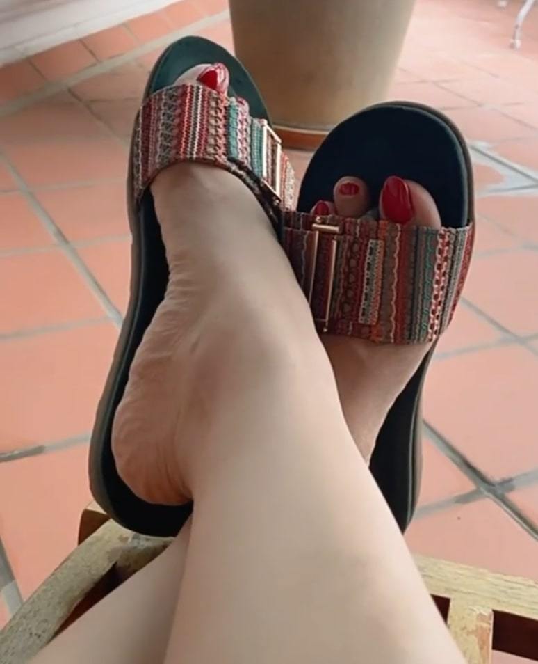 Aathmika Feet