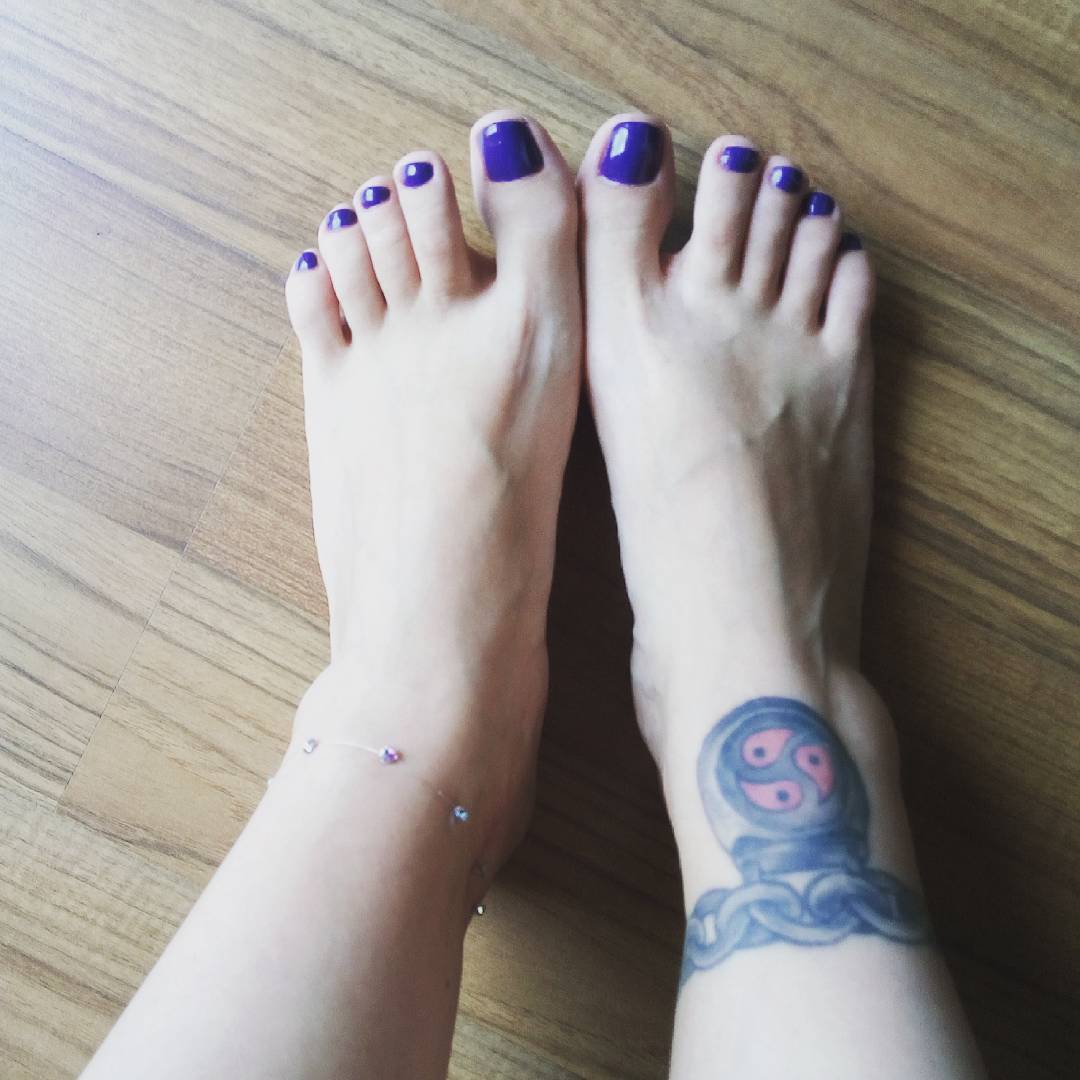 Electra Galanou Feet