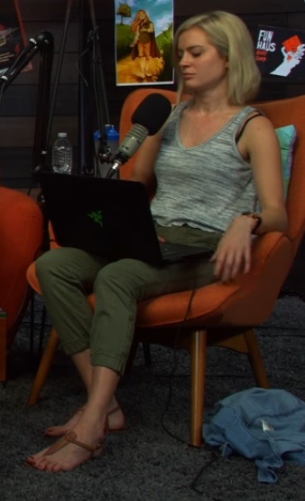 Elyse Willems Feet