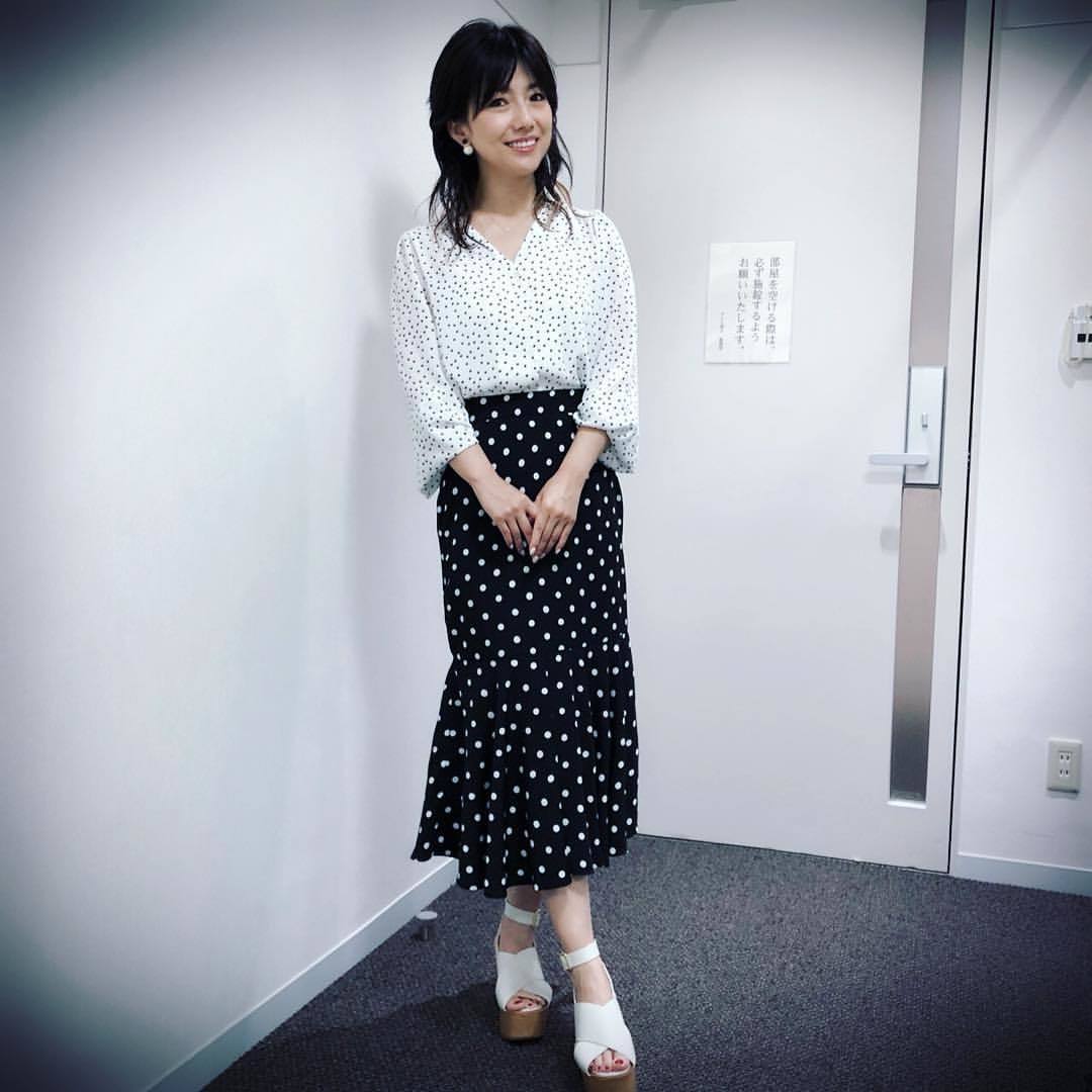 Hitomi Shimatani Feet