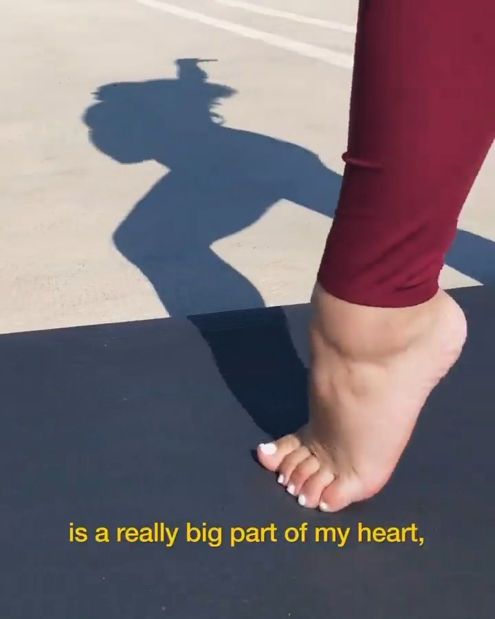 Laurie Hernandez Feet