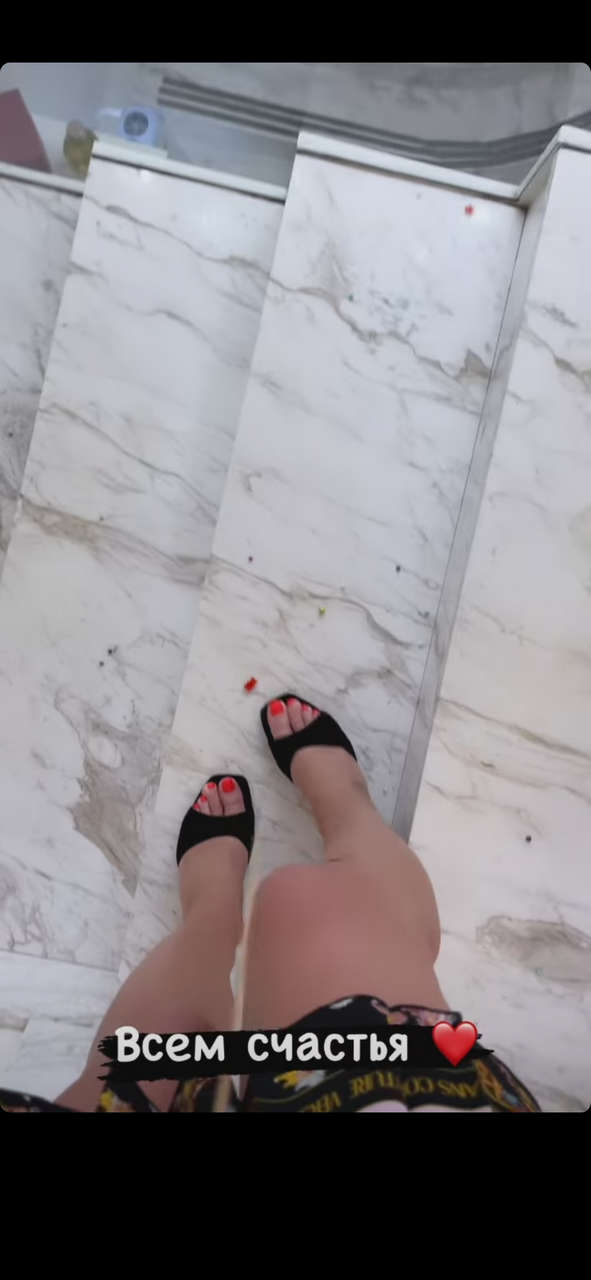 Olga Buzova Feet