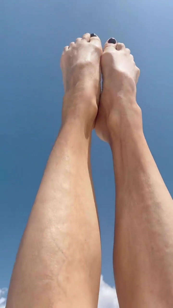 Rossella Brescia Feet