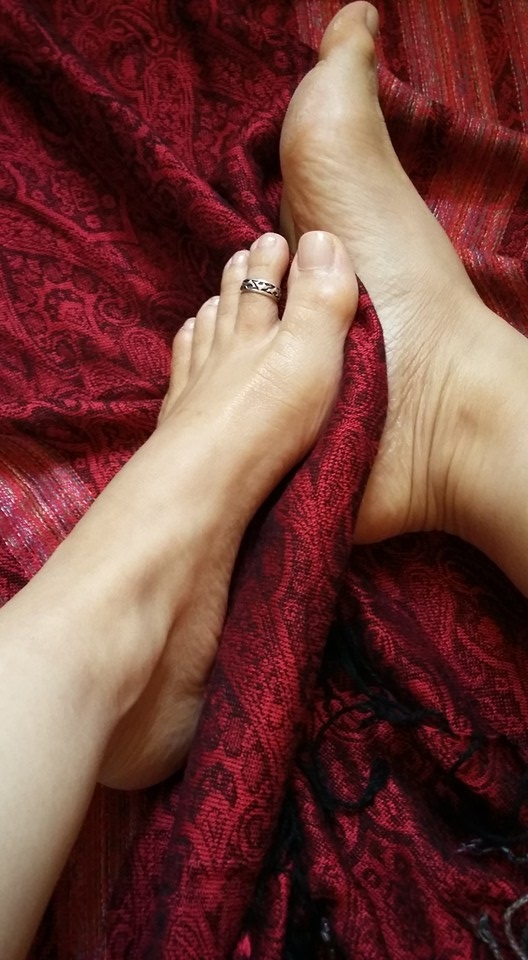 Silvia Suzy Pereira Feet