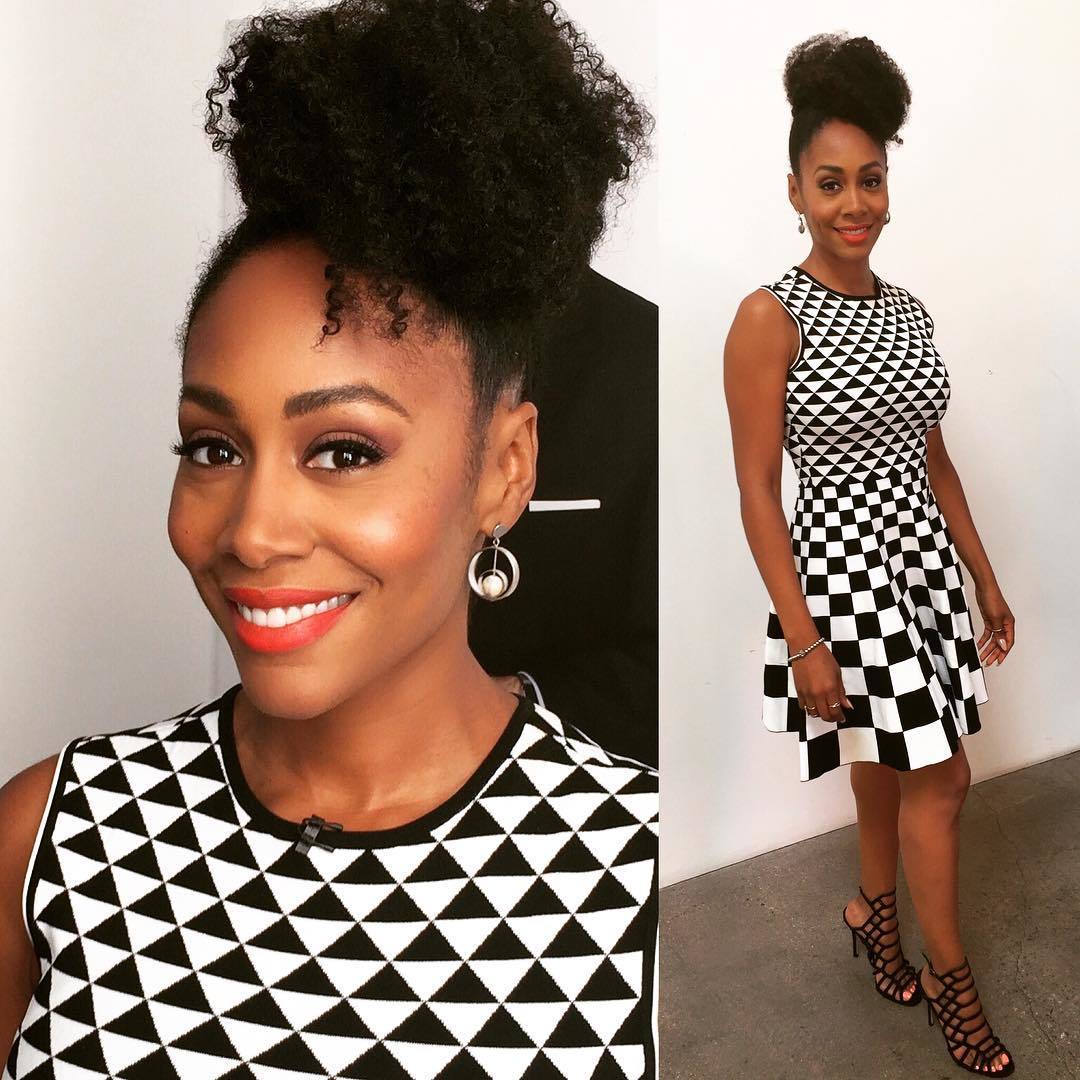 Simone Missick Feet