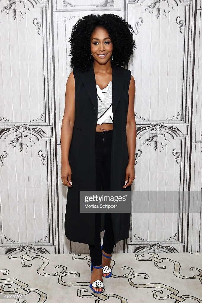 Simone Missick Feet