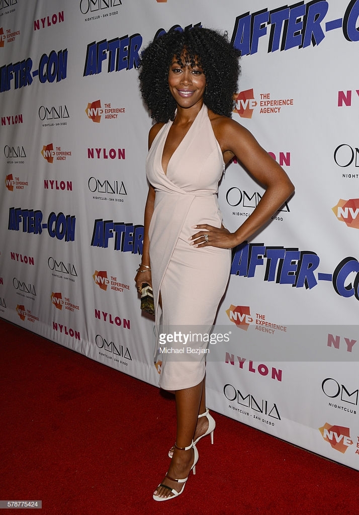 Simone Missick Feet