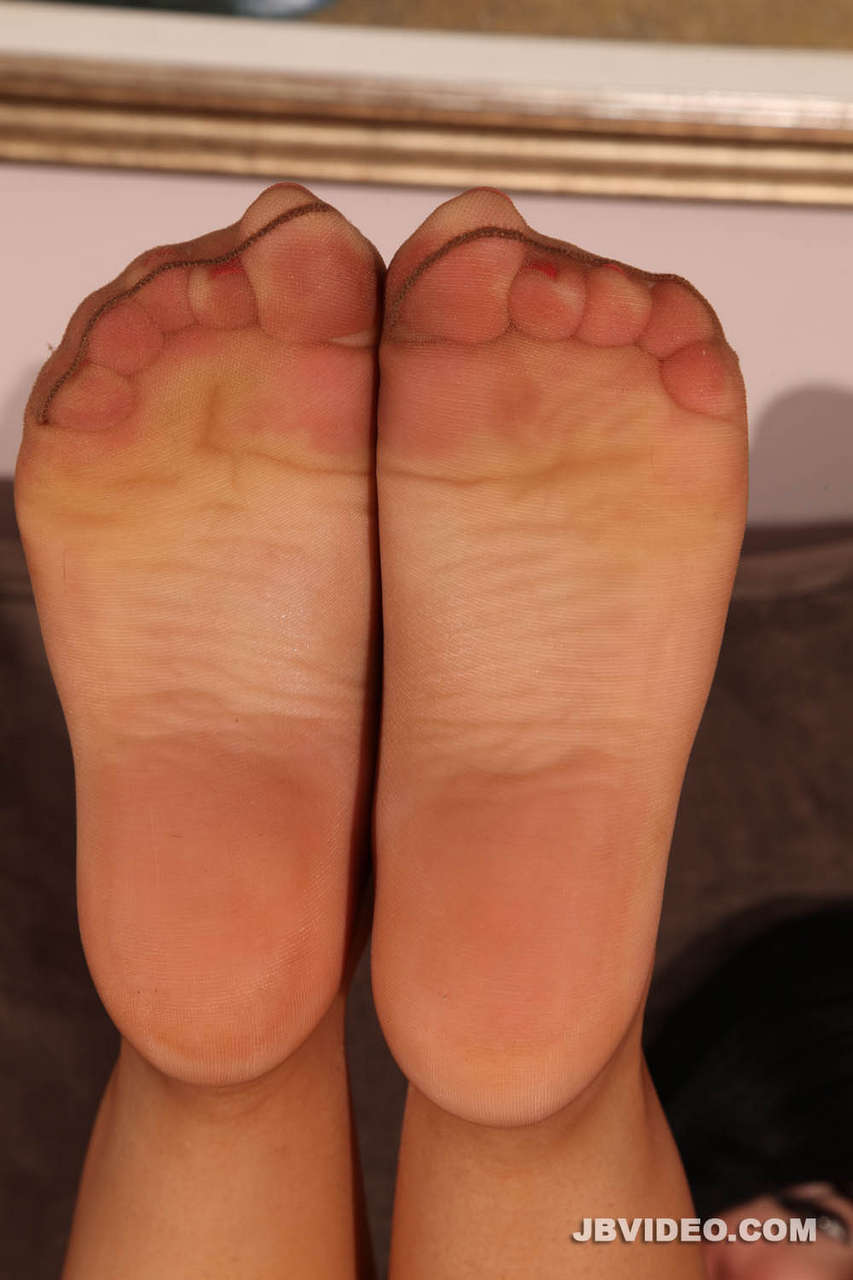 Belle Noire Feet
