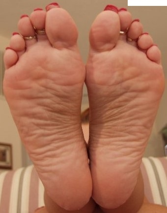 Janet Mason Feet