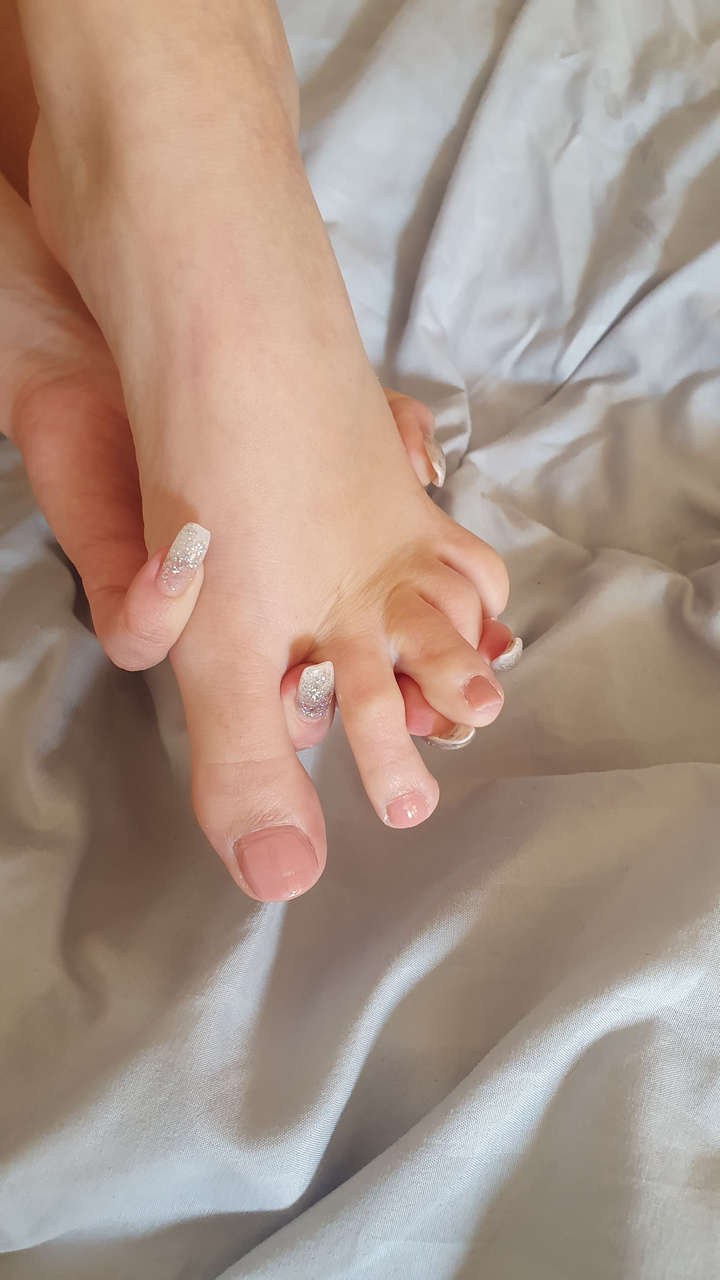 Krystal Webb Feet