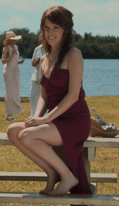 Anna Kendrick And Her Perfect Little Toes Fee