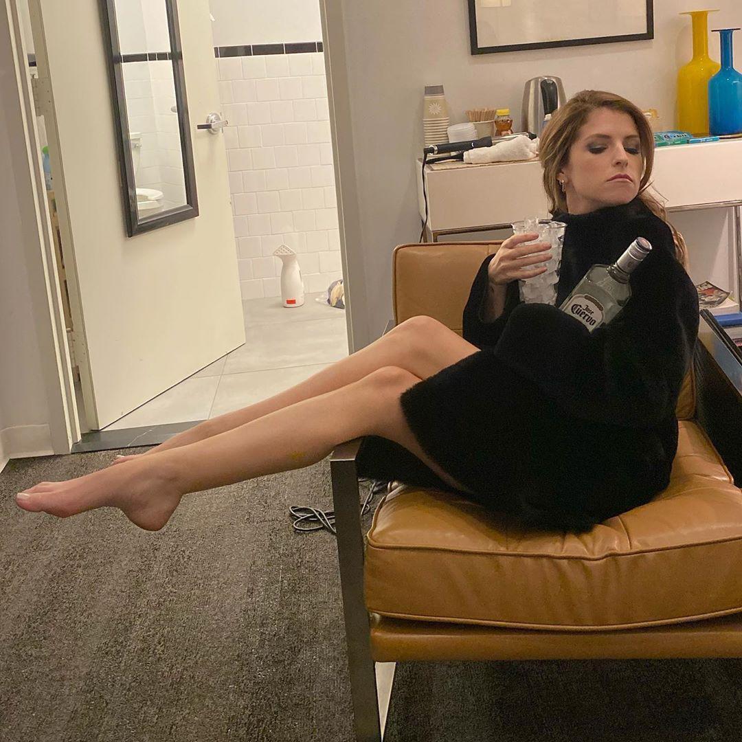 Anna Kendrick Arches Feet Toes Footfetis