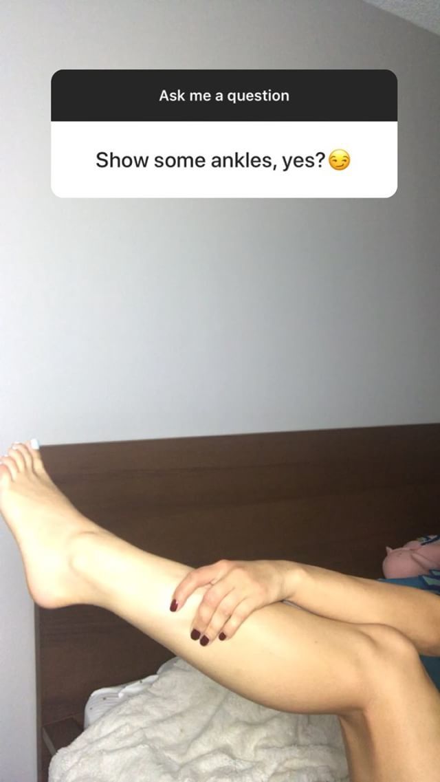 Ariel Yasmine Feet