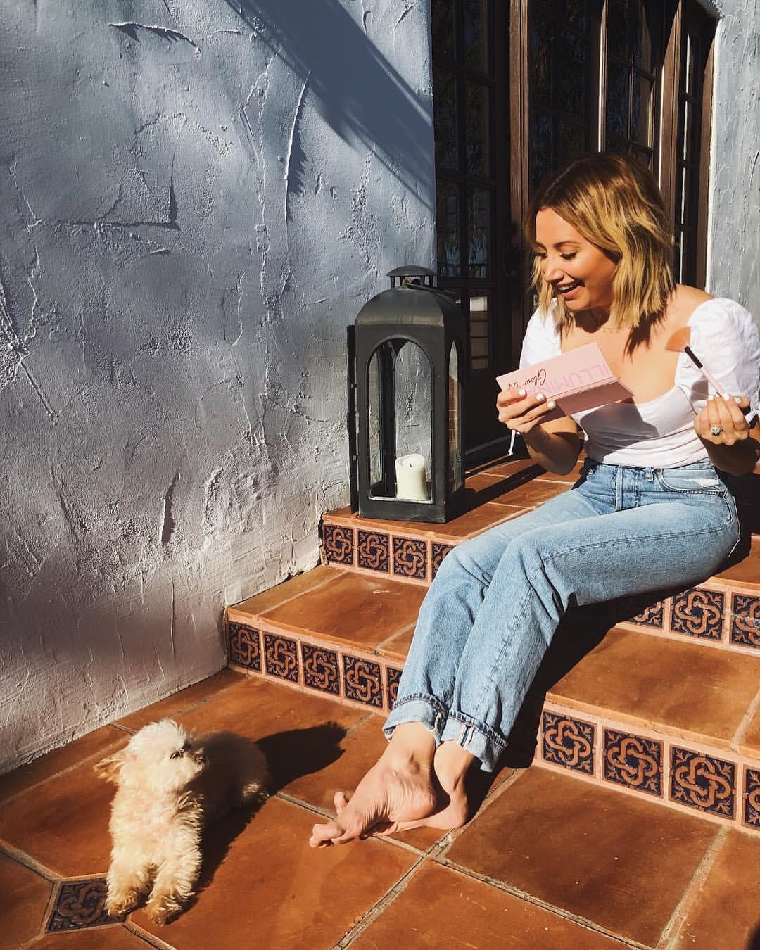 Ashley Tisdale Never Disappoints Feet Toes Footfetis