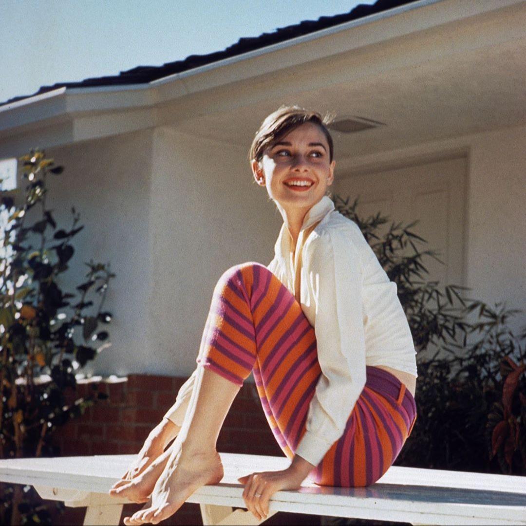 Audrey Hepburn And Her Lovely Feet In 1958 Fee
