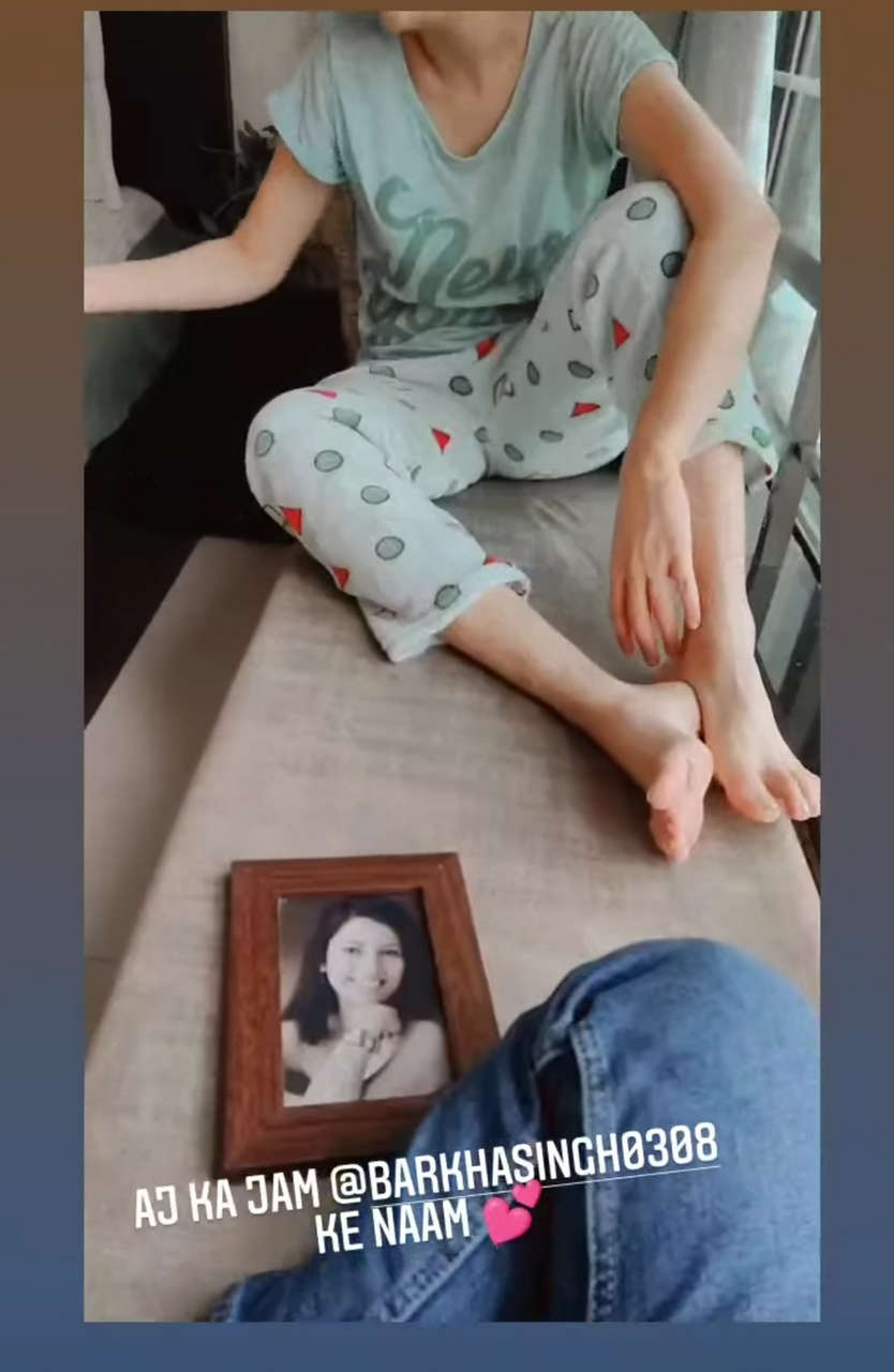 Barkha Singh Feet