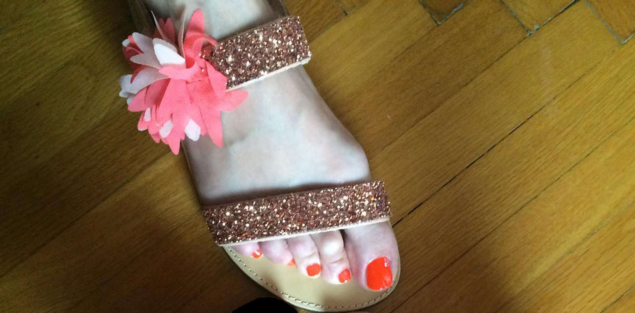Betty Maggira Feet
