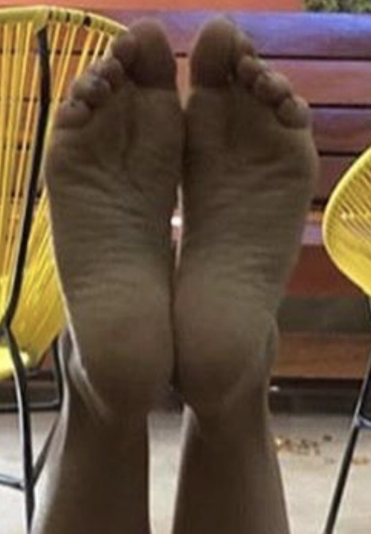 Bruna Thedy Feet