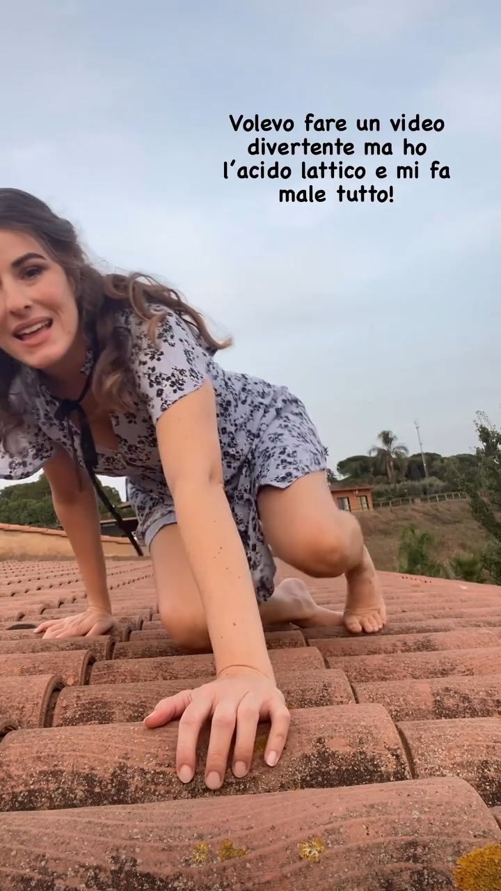 Diana Del Bufalo Feet