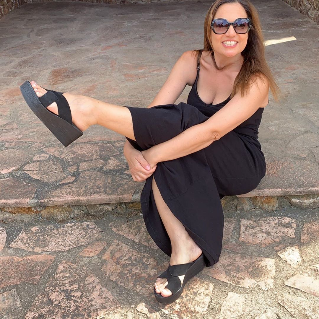 Eleni Karakasi Feet