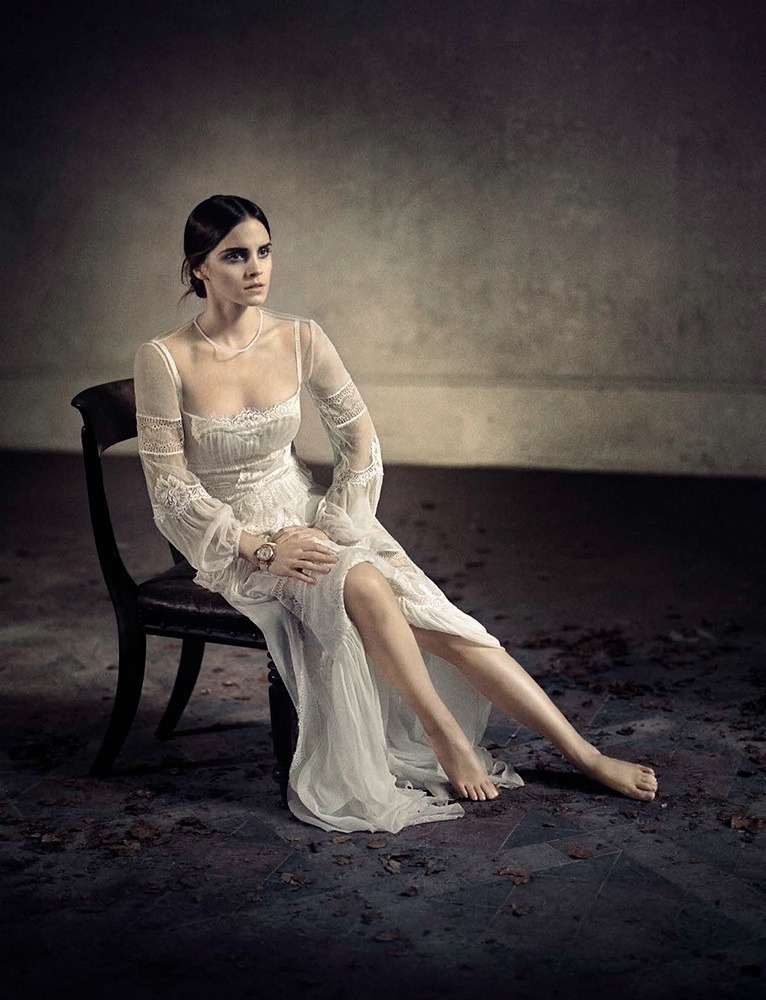 Emma Watson In Bridal Whites For Vogue Italy Feet Toes Footfetis
