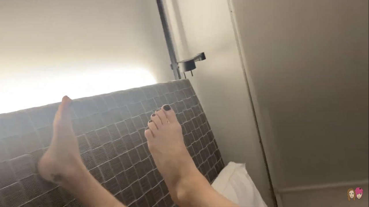 Erin Gilfoy Feet