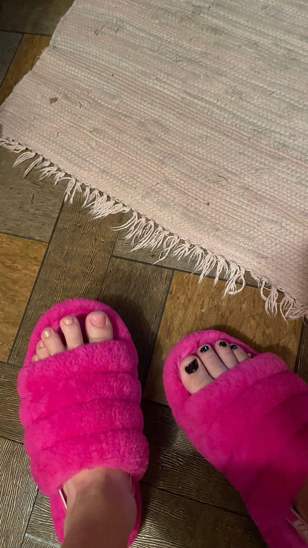 Esther Povitsky Feet Toes Footfetis
