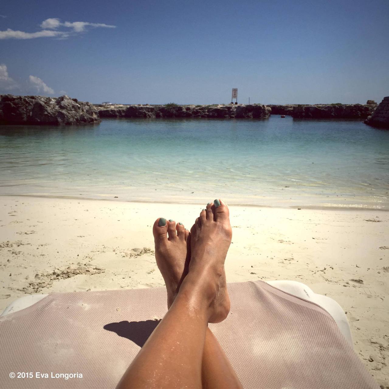 Eva Longoria In Appreciation Of Female Feet
