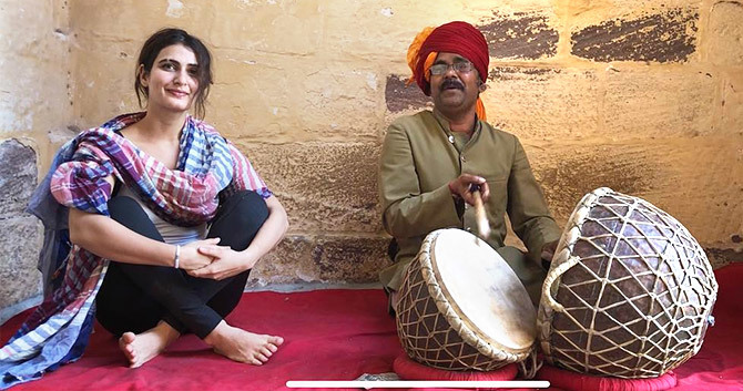 Fatima Sana Shaikh Feet