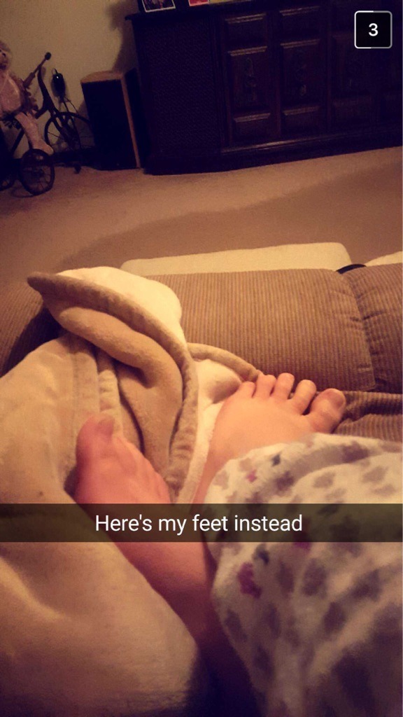 Girlfriend Just Sent This To Me Wants To Know Feet Toes Footfetis