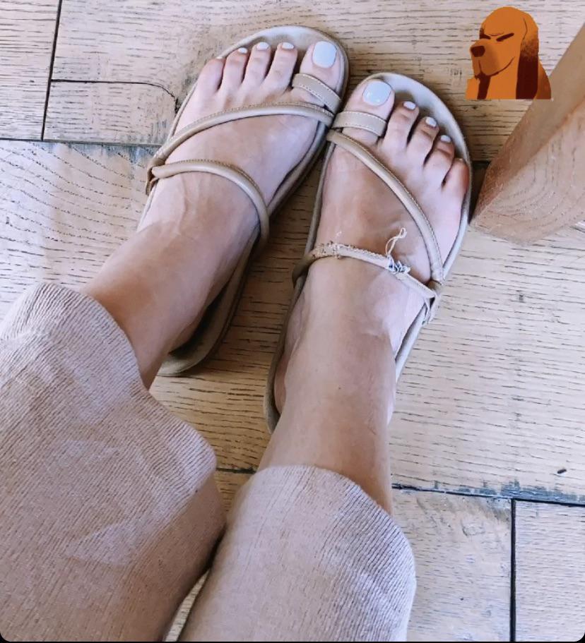 Hilary Duff From Her Insta Story Feet Toes Footfetis