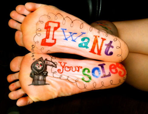 I Want Your Soles Fee