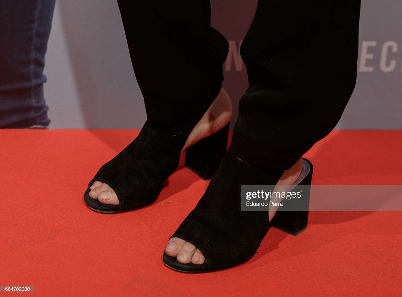 Ingrid Rubio Feet