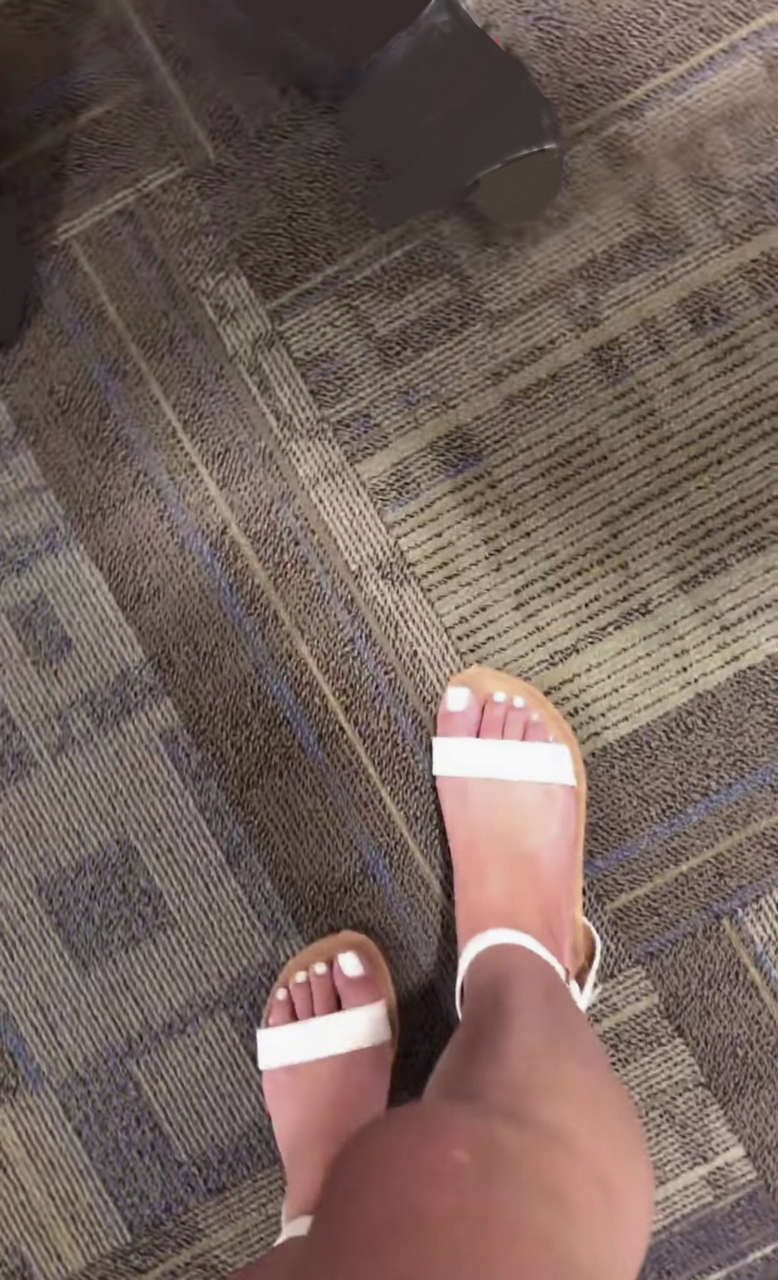Jessica Awadis Feet
