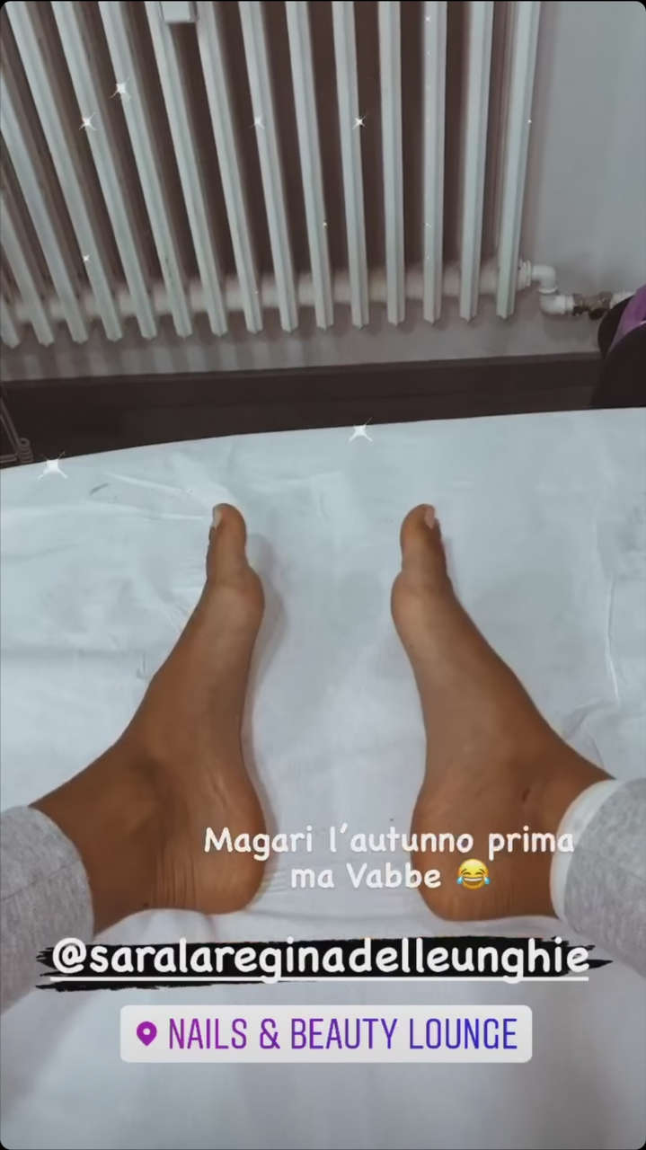 Jori Delli Feet