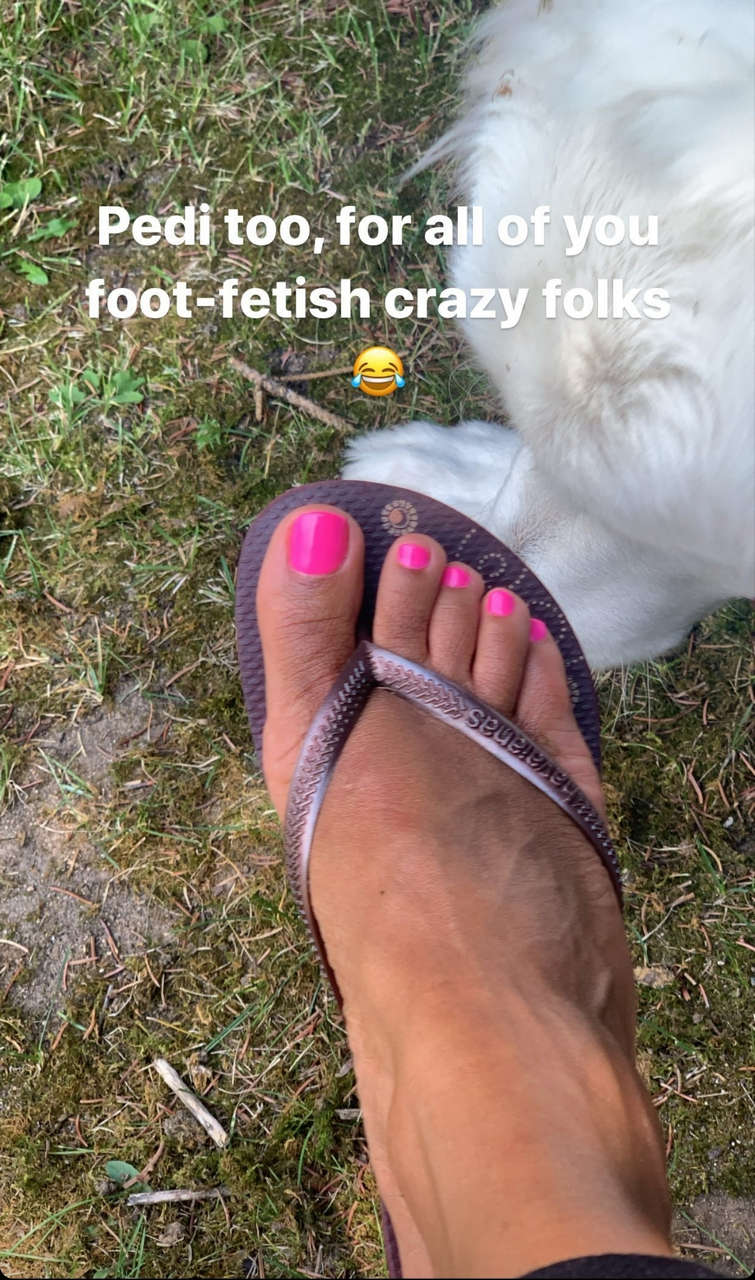 Kristal Marshall Feet