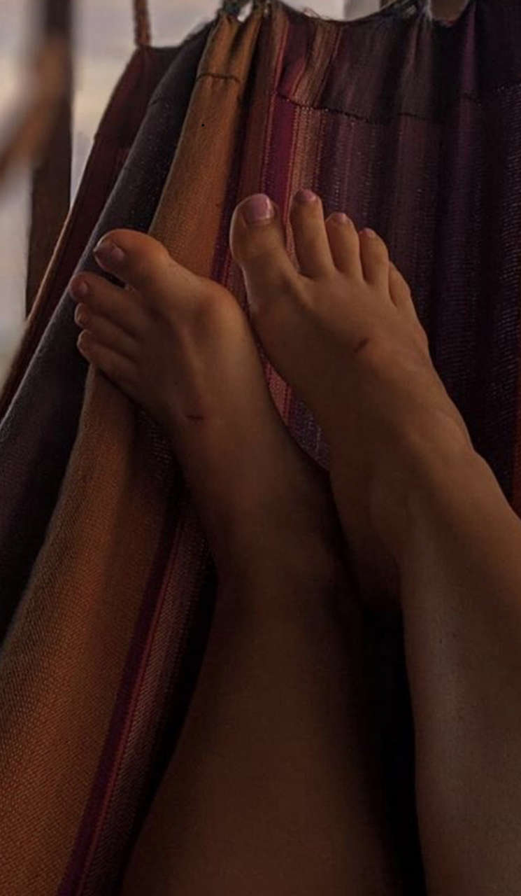 Krysta Rodriguez Feet