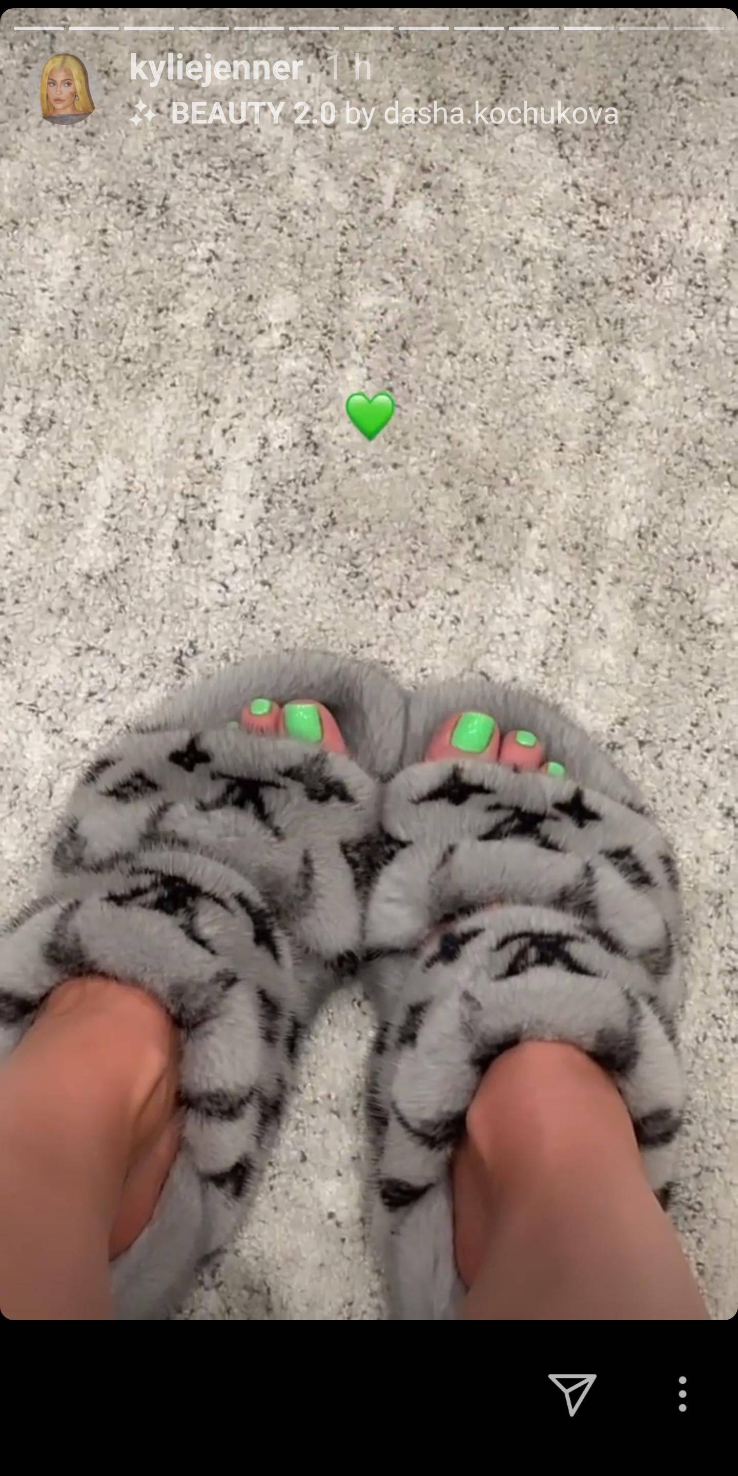 Kylie Today Feet Toes Footfetis