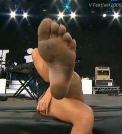 Lilly Allen Feet Toes Footfetis