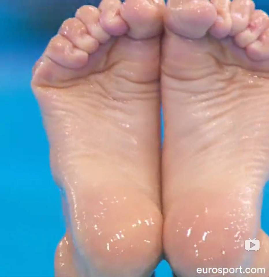 Linda Cerruti Feet