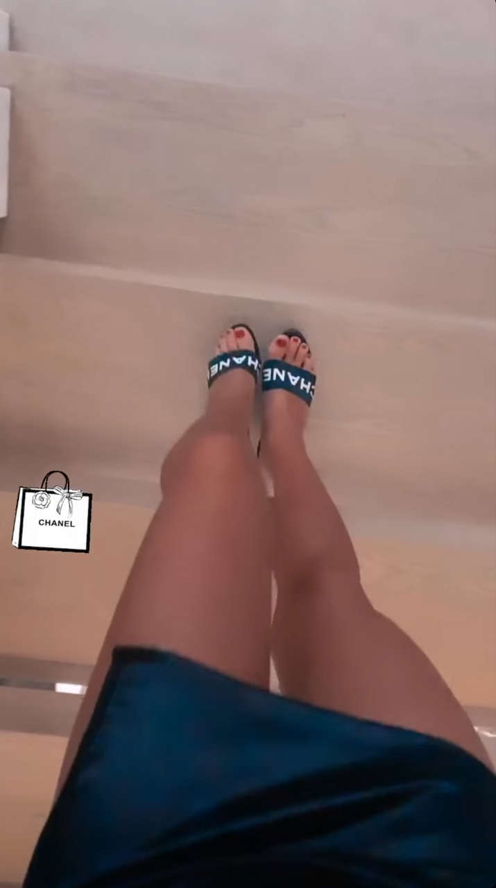 Madison Louch Feet