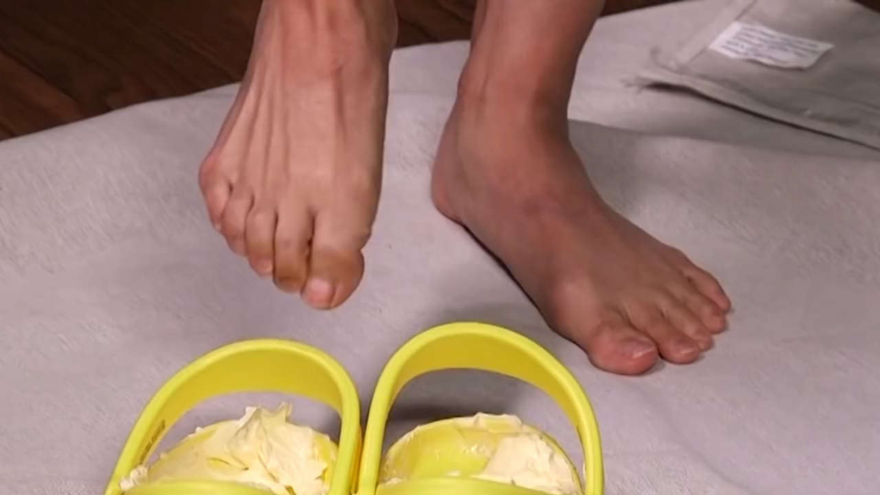 Mari Takahashi Feet