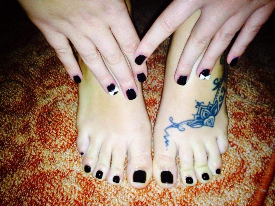 Marianna Katsoulia Feet