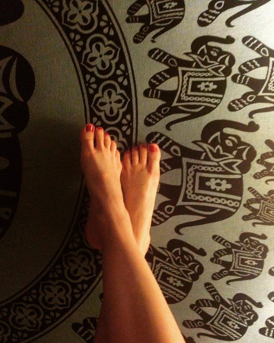 Marika Soposka Feet