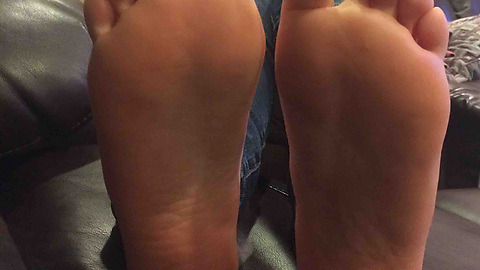 My Cousins Soles What Do You Guys Think Via Feet Toes Footfetis