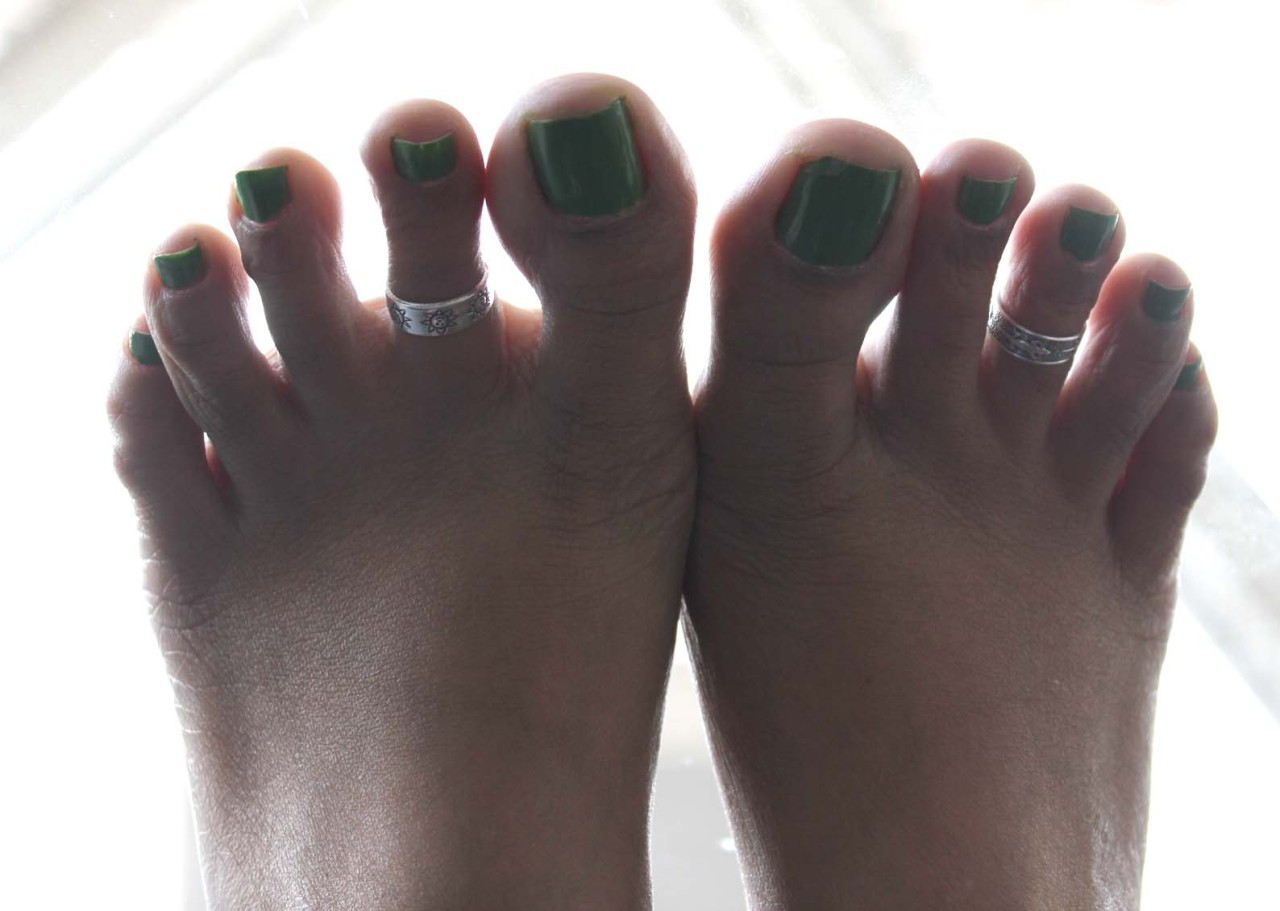 Mysexyasianwife Lick My Green Toes Fee