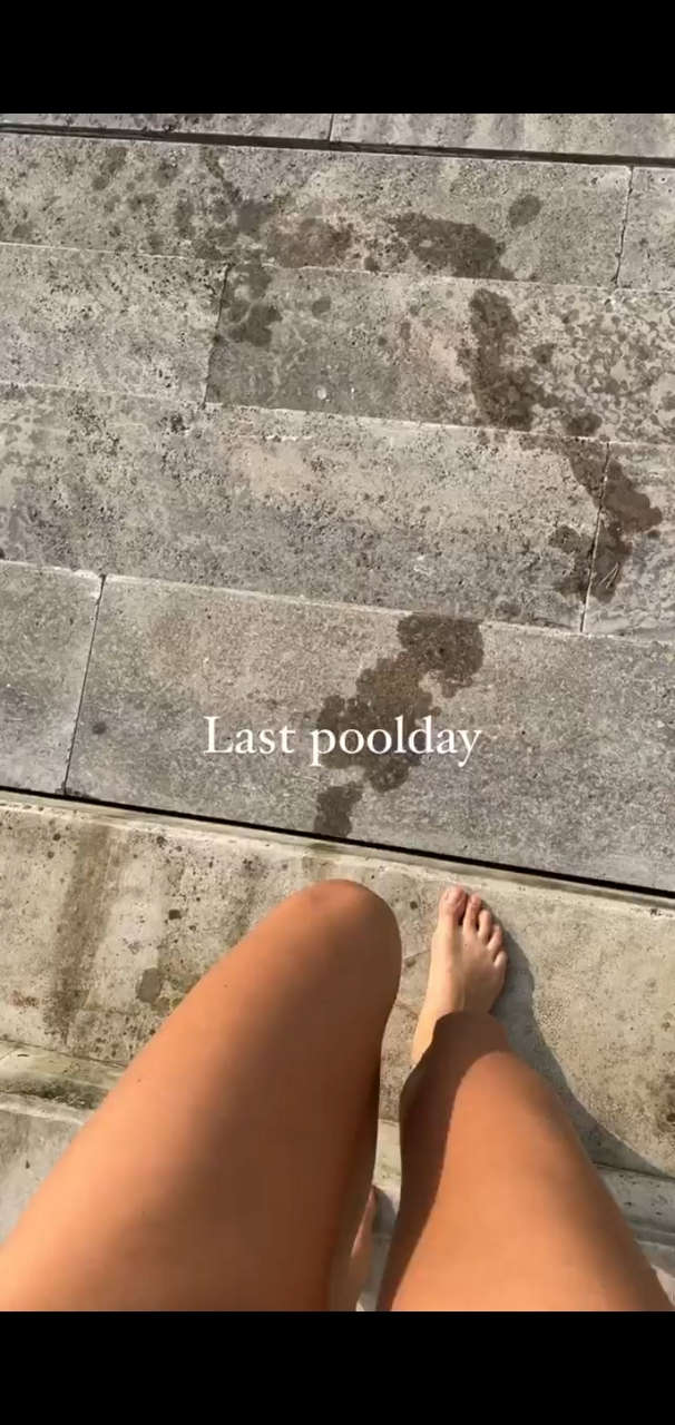 Nicole Poturalski Feet