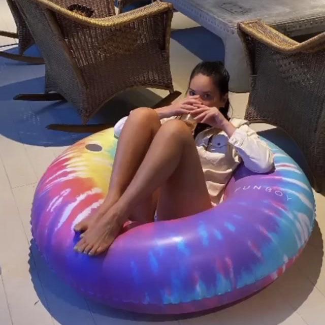 Olivia Munn Chilling In A Floaty With Her Fee